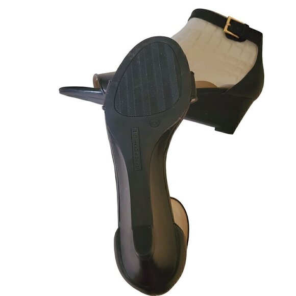 Isaac Mizrahi Black Katie Sandals, Woman's Black Leather Sandals - Picture 4 of 4